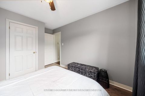 Photo 23 at 216 Mapleton Avenue, Holly, Barrie