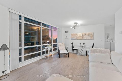 Photo 8 at 1810 - 381 Front Street W, Waterfront Communities C1, Toronto