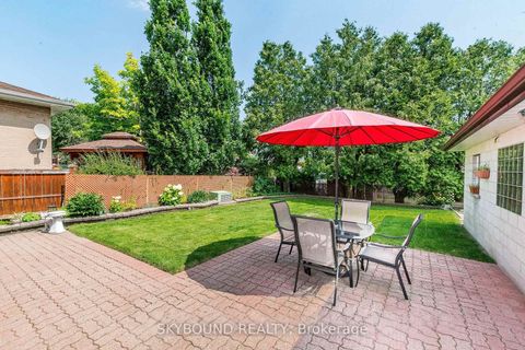 Photo 19 at 33 Bradstock Road, Humbermede, Toronto