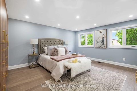 Photo 25 at 11 Michael Drive E, North Richvale, Richmond Hill