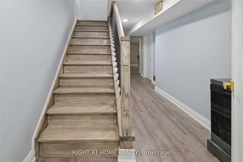 Photo 26 at 11 Michael Drive E, North Richvale, Richmond Hill