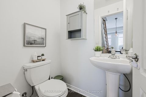 Photo 14 at 13 - 873 Wilson Avenue, CFB, Toronto