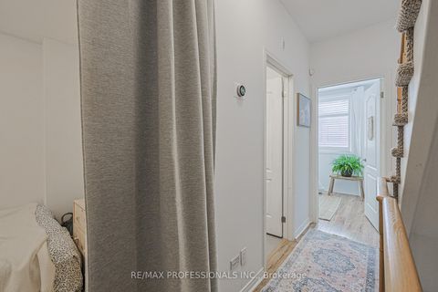 Photo 15 at 13 - 873 Wilson Avenue, CFB, Toronto