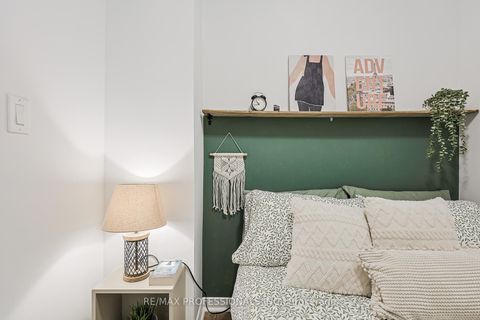 Photo 17 at 13 - 873 Wilson Avenue, CFB, Toronto