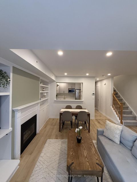 Photo 1 at 123 - 3 Everson Drive, Willowdale East, Toronto