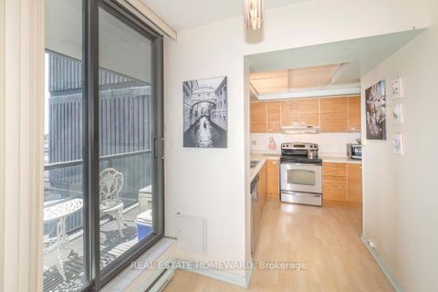 Photo 10 at 908 - 757 Victoria Park Avenue, Oakridge, Toronto