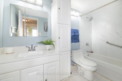 Photo 11 at 908 - 757 Victoria Park Avenue, Oakridge, Toronto