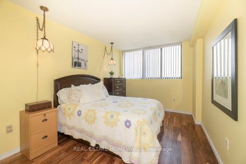Photo 12 at 908 - 757 Victoria Park Avenue, Oakridge, Toronto