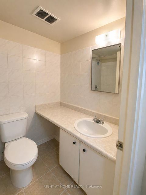 Photo 4 at 811 - 4673 Jane Street, Black Creek, Toronto