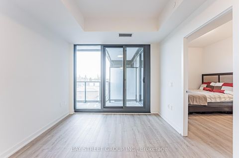 Photo 14 at 526 - 250 Lawrence Avenue W, Lawrence Park North, Toronto