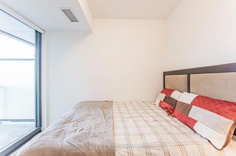 Photo 17 at 526 - 250 Lawrence Avenue W, Lawrence Park North, Toronto