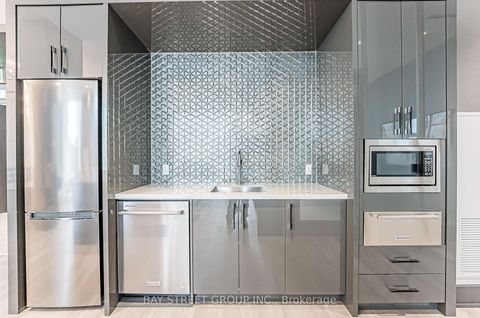 Photo 29 at 526 - 250 Lawrence Avenue W, Lawrence Park North, Toronto