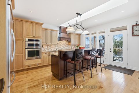 Photo 10 at 583 Park Crescent, West Shore, Pickering