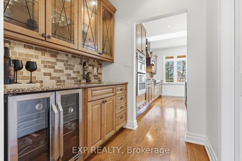 Photo 13 at 583 Park Crescent, West Shore, Pickering