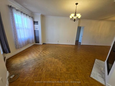 Photo 4 at PH2 - 9 Chalmers Road, Doncrest, Richmond Hill