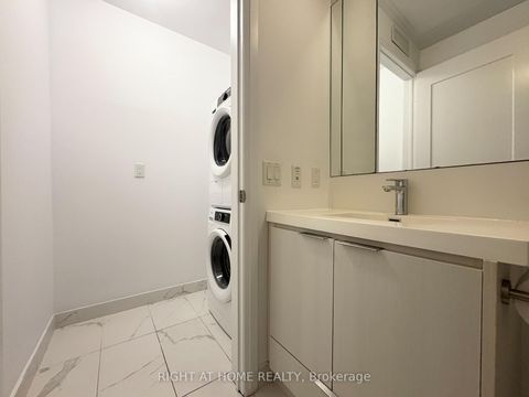 Photo 9 at 308 - 101 Erskine Avenue, Mount Pleasant West, Toronto