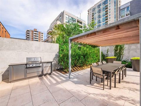 Photo 12 at 308 - 101 Erskine Avenue, Mount Pleasant West, Toronto
