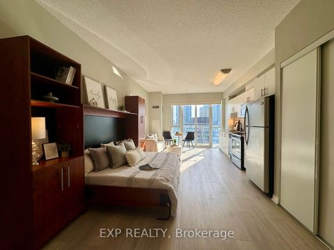 Photo 5 at 917 - 25 Cole Street, Regent Park, Toronto