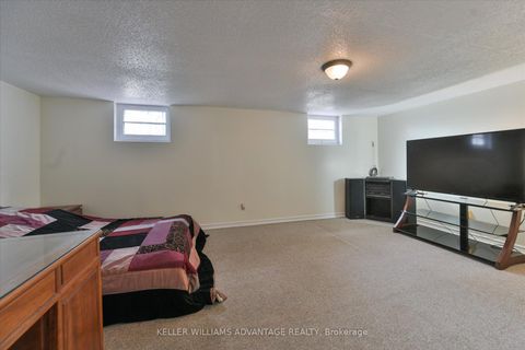 Photo 17 at 27 Innismore Crescent, Maryvale, Toronto