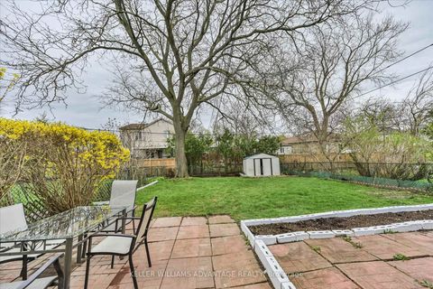 Photo 21 at 27 Innismore Crescent, Maryvale, Toronto