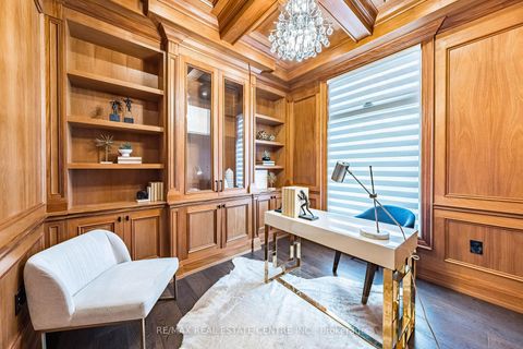 Photo 24 at 15 Montford Drive, Newtonbrook East, Toronto