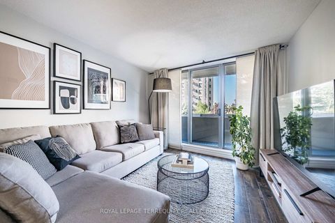 Photo 7 at 210 - 299 Mill Road, Markland Wood, Toronto