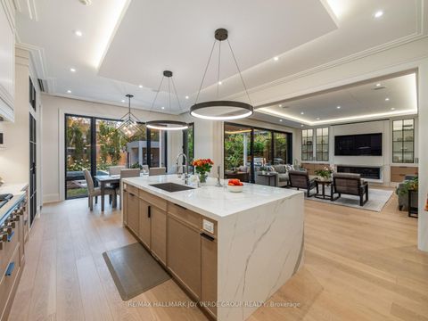 Photo 7 at 123 Rochester Avenue, York Mills, Toronto