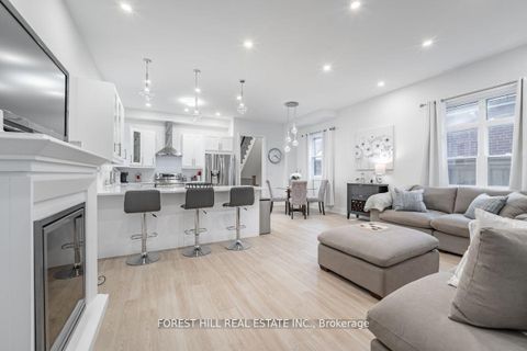 Photo 9 at 611 Northcliffe Boulevard, Oakwood Village, Toronto