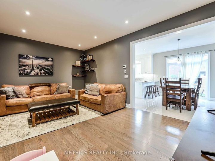 Photo 4 at 63 Lesabre Crescent, Bram East, Brampton