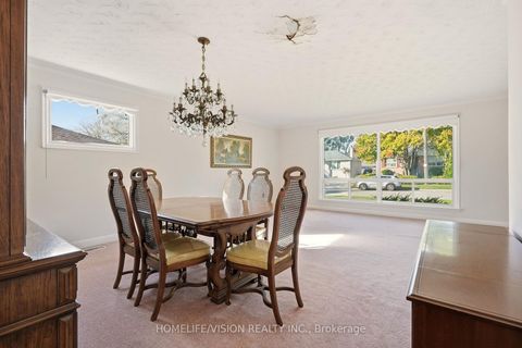 Photo 17 at 239 Epsom Downs Drive, CFB, Toronto