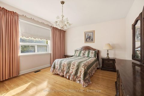 Photo 24 at 239 Epsom Downs Drive, CFB, Toronto