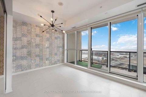 Photo 2 at 2215 - 51 East Liberty Street, Niagara, Toronto