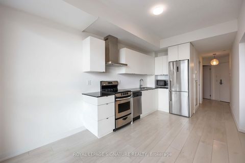 Photo 9 at 2215 - 51 East Liberty Street, Niagara, Toronto