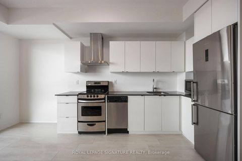 Photo 10 at 2215 - 51 East Liberty Street, Niagara, Toronto