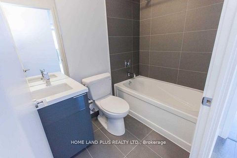 Photo 11 at 5111 - 8 Eglinton Avenue E, Mount Pleasant East, Toronto
