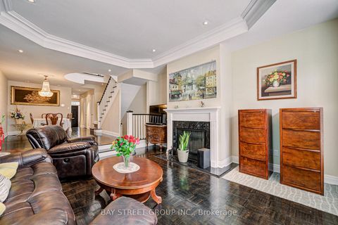 Photo 5 at 529 Davenport Road, Casa Loma, Toronto