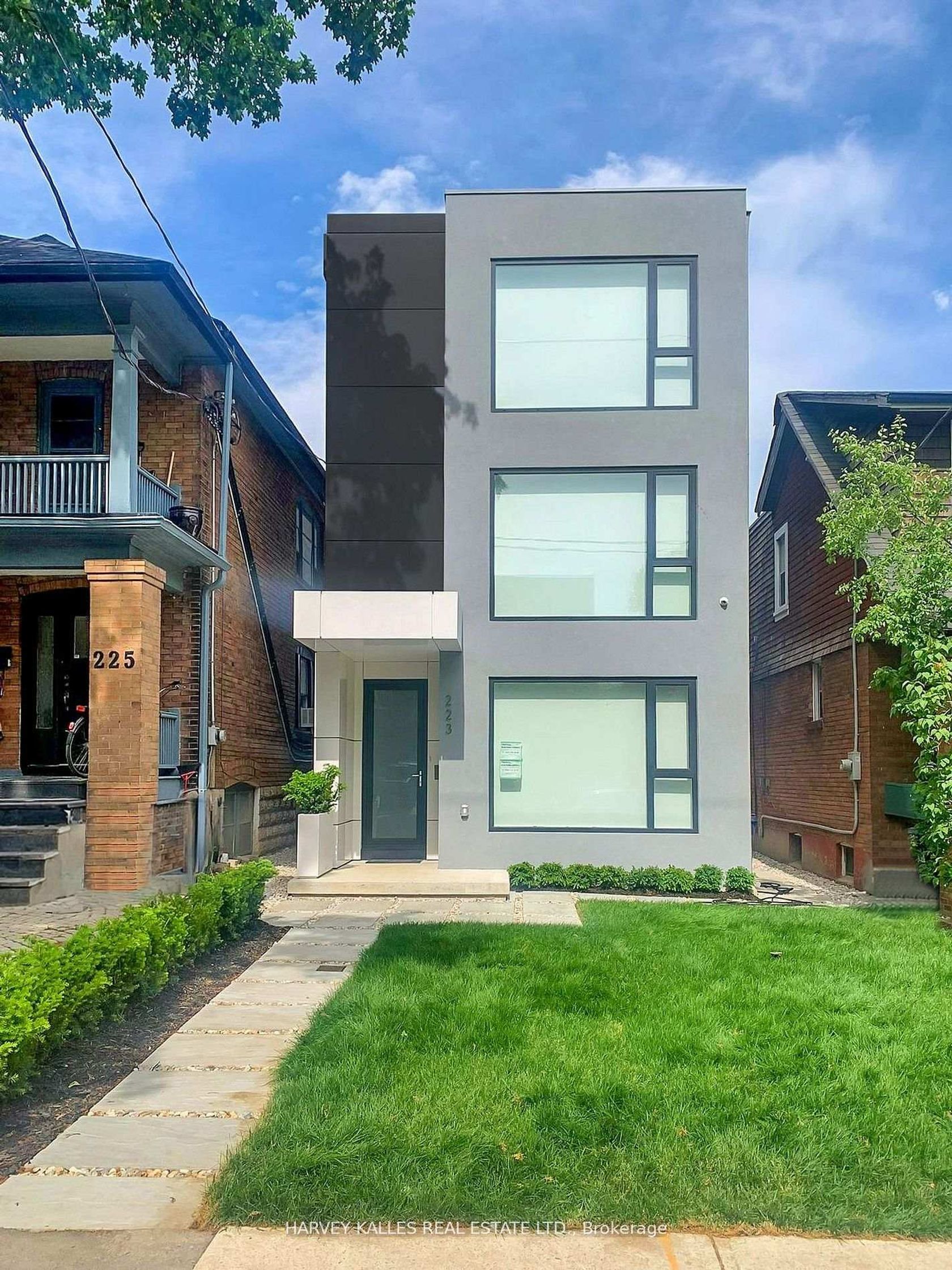 223 Wychwood Avenue, Cedarvale, Toronto photo 5