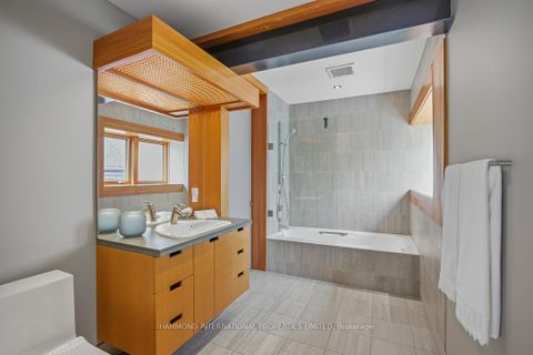 Photo 27 at 421 The Kingsway, Humber Valley, Toronto