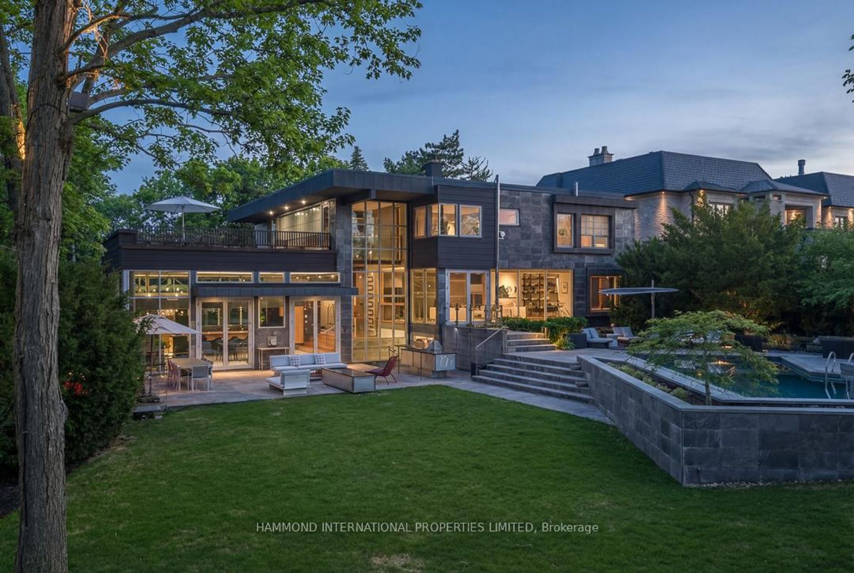 421 The Kingsway, Humber Valley, Toronto photo number 2