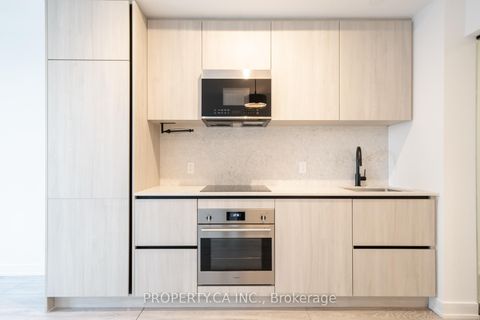 Photo 1 at 3203 - 108 Peter Street, Waterfront Communities C1, Toronto