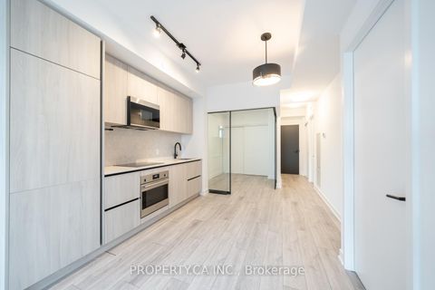 Photo 3 at 3203 - 108 Peter Street, Waterfront Communities C1, Toronto