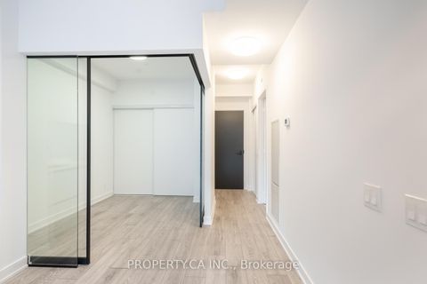 Photo 12 at 3203 - 108 Peter Street, Waterfront Communities C1, Toronto