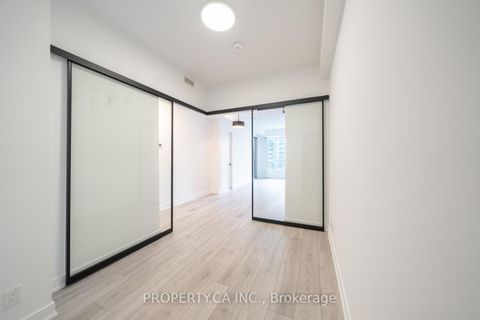 Photo 14 at 3203 - 108 Peter Street, Waterfront Communities C1, Toronto