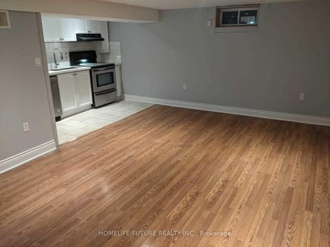 Photo 24 at 50 Benlight Crescent, Woburn, Toronto