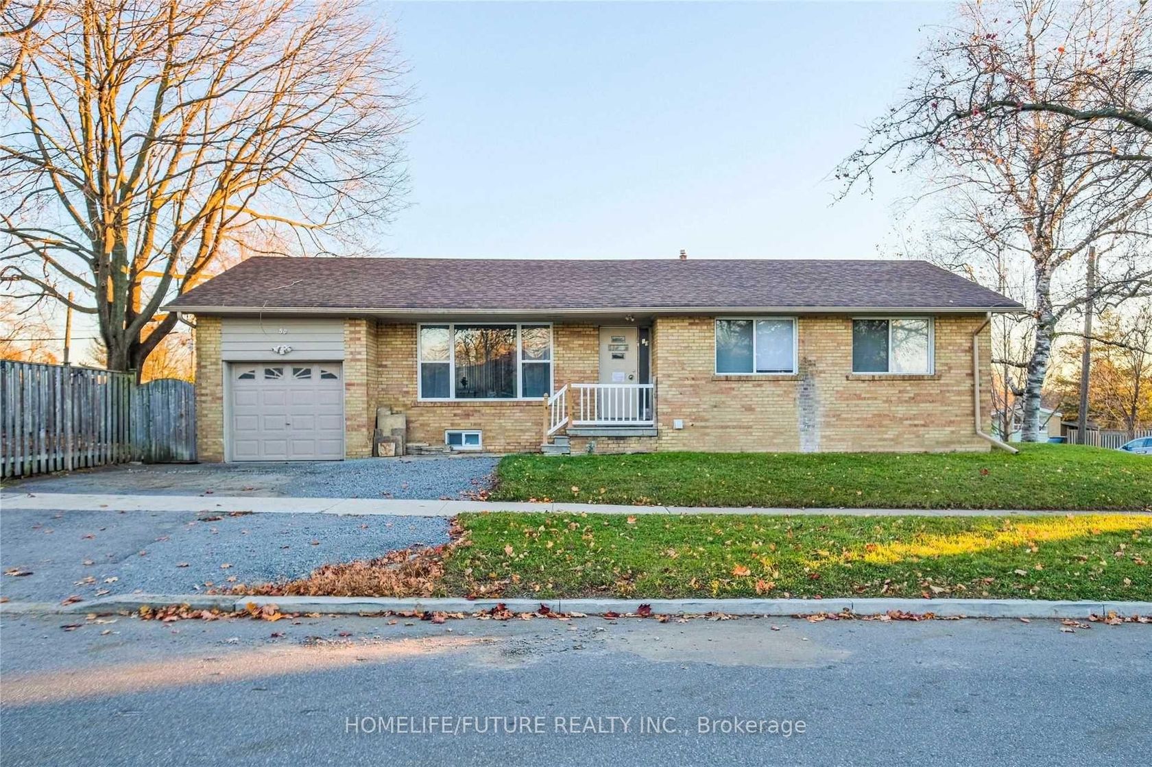 50 Benlight Crescent, Woburn, Toronto photo number 2