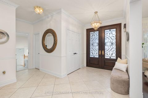 Photo 1 at 39 Fairmont Avenue, Maple, Vaughan