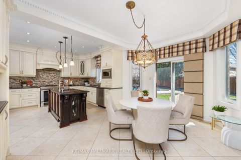 Photo 7 at 39 Fairmont Avenue, Maple, Vaughan