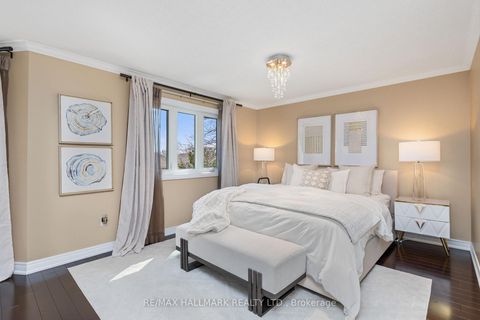 Photo 17 at 39 Fairmont Avenue, Maple, Vaughan