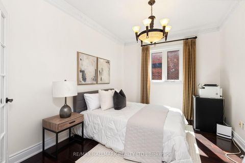 Photo 27 at 39 Fairmont Avenue, Maple, Vaughan