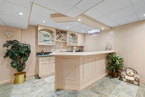 Photo 31 at 39 Fairmont Avenue, Maple, Vaughan